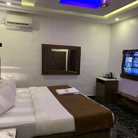 Presken Kuramo Waters Hotel Lagos Exterior photo