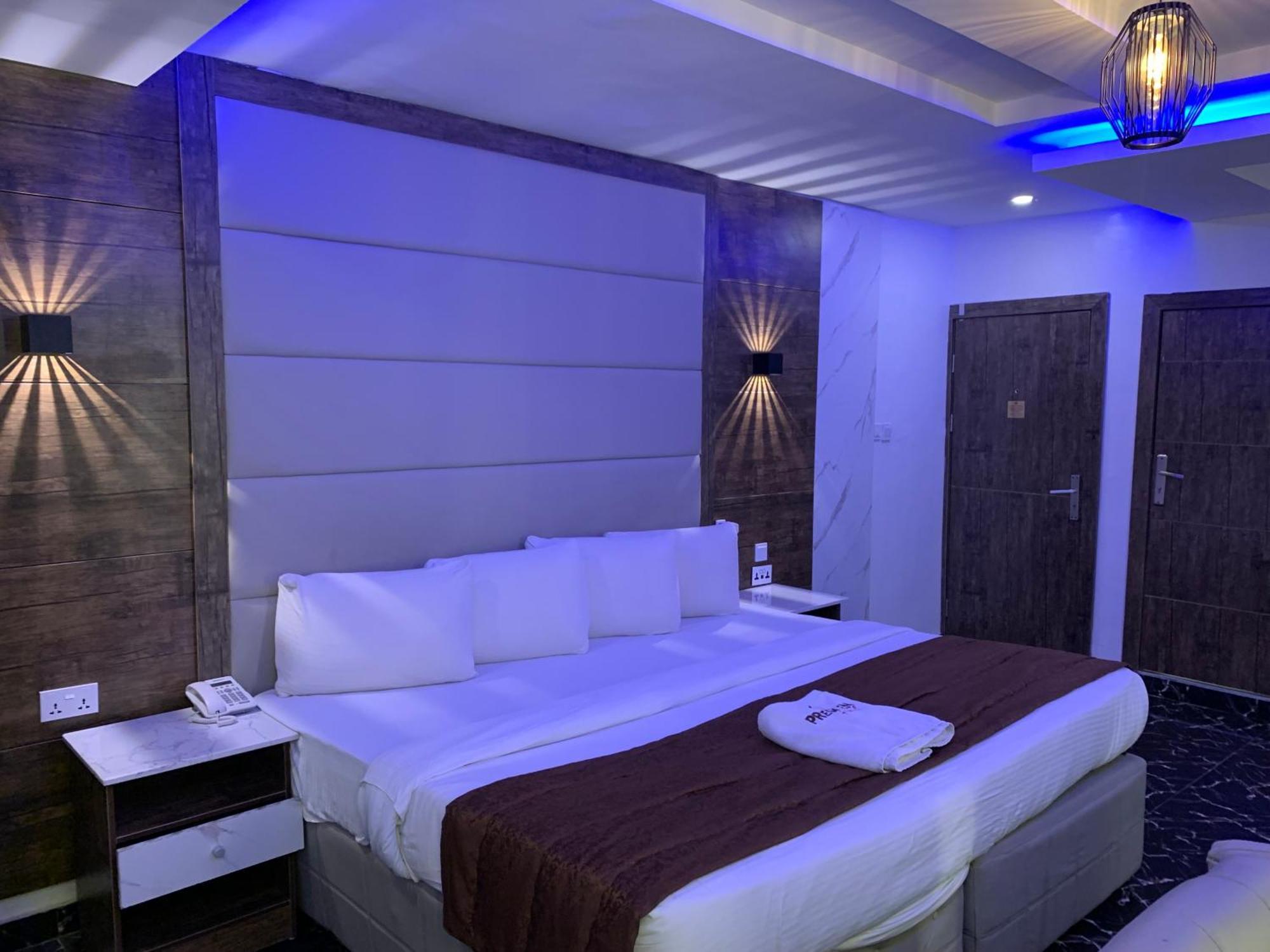 Presken Kuramo Waters Hotel Lagos Exterior photo